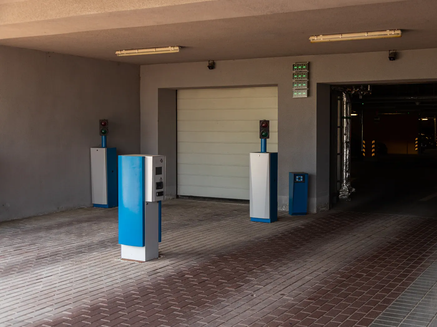 Neteja de Garatges al Maresme — Limpiezas Mataró (03)